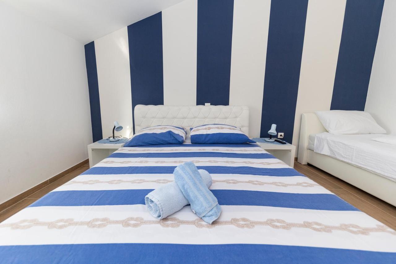 Apartman Lana Biograd Na Moru Bagian luar foto