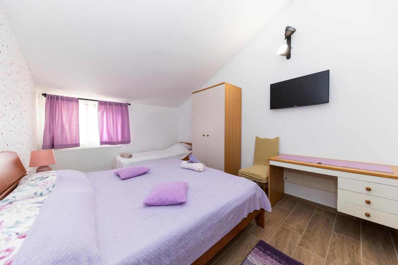 Apartman Lana Biograd Na Moru Bagian luar foto