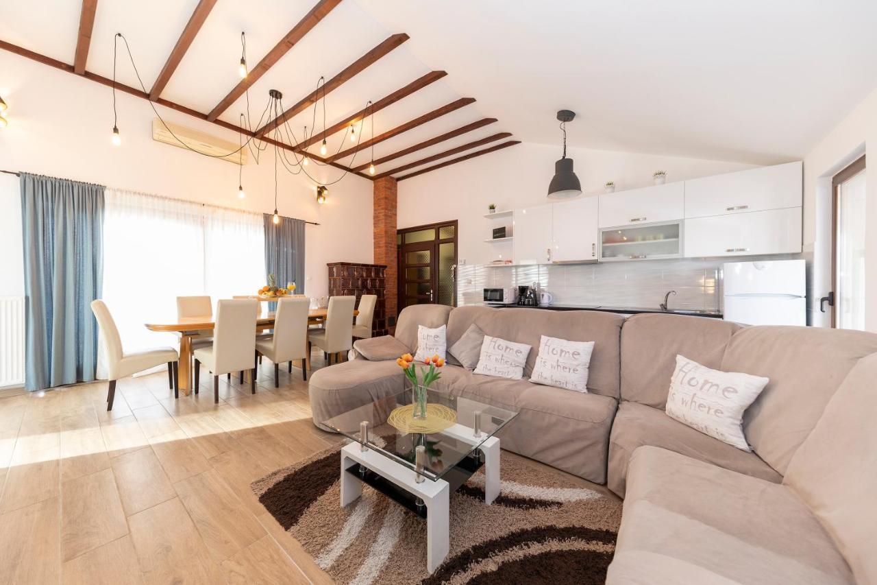 Apartman Lana Biograd Na Moru Bagian luar foto
