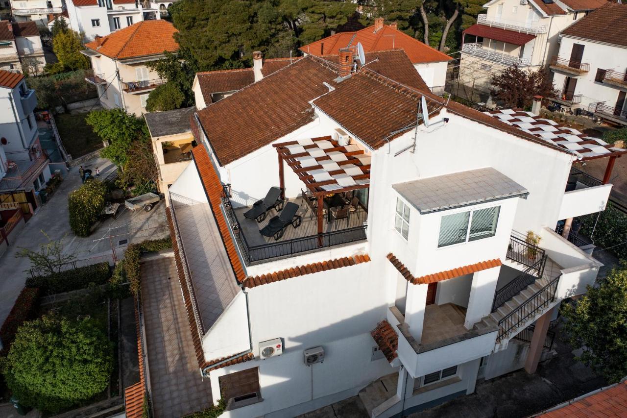Apartman Lana Biograd Na Moru Bagian luar foto