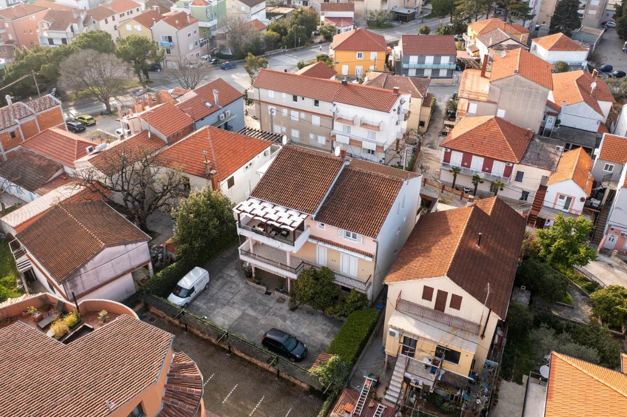 Apartman Lana Biograd Na Moru Bagian luar foto